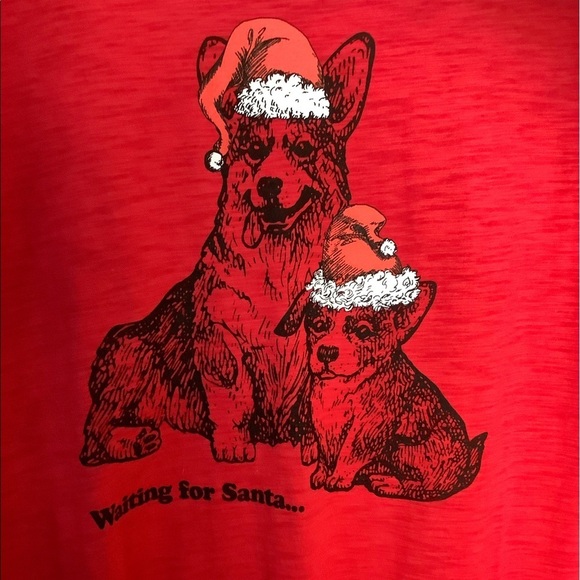 Women's Unisex L Top Tee T-Shirt Red Waiting For Santa Puppies Dogs Corgi NWT - Picture 4 of 6